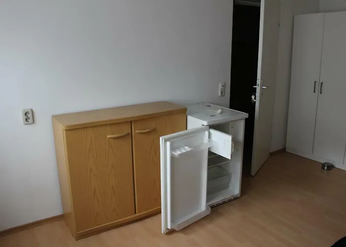 Zv-scholtz Gaestehaus Simbacher Strasse 7 * Neuötting