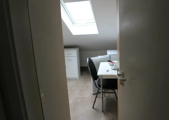 Zv-scholtz Gaestehaus Simbacher Strasse 7 *