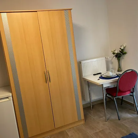 Zv-scholtz Gaestehaus Simbacher Strasse 7 *