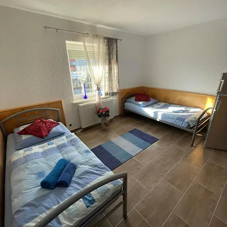 Zv-scholtz Gaestehaus Simbacher Strasse 7 * Neuötting