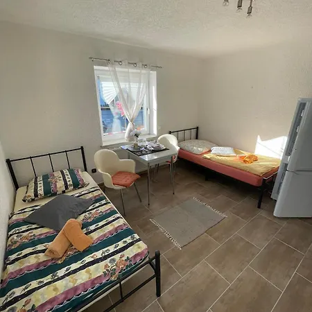 Zv-scholtz Gaestehaus Simbacher Strasse 7 * Neuötting