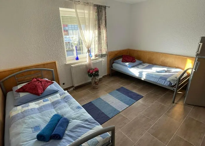 Zv-scholtz Gaestehaus Simbacher Strasse 7 * Neuötting
